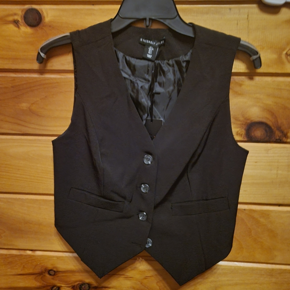 Sincerely Jules size large 4 button vest black NWT